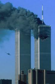 Os ataques ou atentados terroristas de 11 de setembro de 2001 (às vezes, referido apenas como 11 de setembro) foram uma série de ataques suicidas contra os . Os Ataques De 11 De Setembro Em 30 Imagens Impactantes