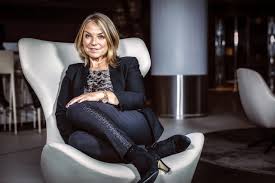 The boring couple podcast is with san derr. Antwerpse Bestsellerauteur Te Gast In Populair Praatprogramm Gazet Van Antwerpen Mobile