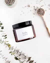 10 Diy Pour Vous Relaxer Dans Votre Salle De Bain Shake My Blog Beurre Corporel Beurre Fait Maison Pour Le Corps Beurre Corporel Fouette