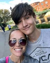 18-Year-Old in Marine Training Nearly Drowned in Fluid—Now He Needs  Miracles I'm asking for urgent prayers for my 18-year-old son, Trevor, who  is in Marine boot camp training. He's been struggling with