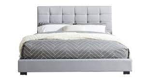 Son élégance ne fait aucun doute. Lit Adulte William 140x190cm Tete De Lit Gris Clair Homifab