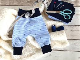 Schnitt kinderhose mit seitlichen taschen kostenlos zum ausdrucken : 130 Kinderhosen Freebooks Ideen In 2021 Kinderkleidung Kinder Kleidung Kinder Hosen