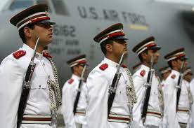 Jul 03, 2021 · أكد ممثل العاهل البحرينى للأعمال الإنسانية وشئون الشباب مستشار الأمن البحرينى قائد الحرس الملكى الشيخ ناصر بن حمد آل خليفة، أن قاعدة 3 يوليو البحرية تعد واحدة من الصروح العسكرية الحديثة، التى تعكس التطور والتقدم الذى. Royal Guard Bahrain Wikipedia