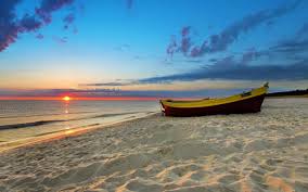 Download hd laptop wallpapers best collection for your laptop pc. Wallpaper Free Laptop Backgrounds