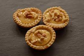The globuli looks like a yummy treat! 32 Ancient Roman Recipes Ideas In 2021 Roman Food Recipes Ancient Recipes