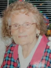 Francine Hart's Instagram, Twitter & Facebook