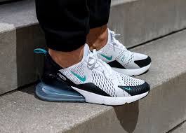After the first iterations started to the dusty cactus color combo is best known as one of the og outfits on the air max 93. Nike Air Max 270 In Black White Dusty Cactus Online Kaufen Asphaltgold