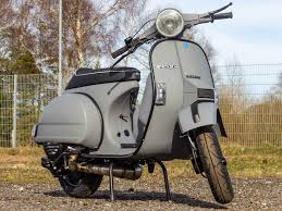Gemälde siebdruck collagen strukturbilder streetart zeichnungen lichtbilder prozesskunst. Vespa Px 244 Matt Grau Custom Vespa Galerie Custom Vespa Scooter Service