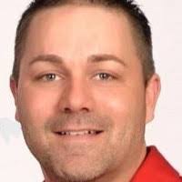 Robert Vacek's Instagram, Twitter & Facebook