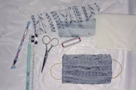 Cobalah berbagai bahan yang berbeda, seperti salmon mentah, yang tergolong mudah untuk para amatur. Cara Membuat Masker Kain 3 Lapis Lengkap Mudah Yuk Buat Sendiri
