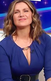 Kate and Susanna Worship