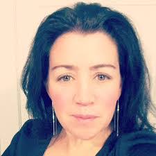 Shawna Mead's Instagram, Twitter & Facebook