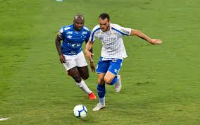 Na tarde de sábado (17), cruzeiro e avaí se enfrentam às 16h30 (horário de brasília), em duelo no estádio mineirão. Cruzeiro Se Complica Empata Com O Avai E Nao Aproveita Rodada Favoravel Para Se Afastar Do Z4 Lance