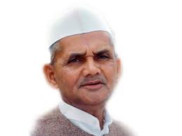 While i am a hindu, mir mushtaq who is presiding over this meeting is a muslim. Lal Bahadur Shastri Quotes For Students On October 2 Careerindia
