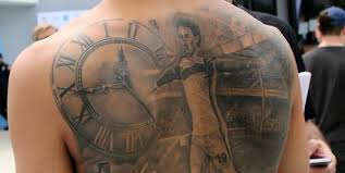 Wenn schon shirts und schuhe in herzogenaurach für empörung sorgt, wie denkt im sommer 2017 sorgte leroy sané für wirbel, als er sein neues tattoo präsentierte. Bemalte Krieger Die Zahl Der Tatowierten Fussballer Steigt Von Jahr Zu Jahr Kolnische Rundschau