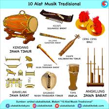 Rebab (arab الرباب atau رباب) adalah alat musik gesek yang biasanya menggunakan 2 atau 3 30 jenis alat musik tradisional indonesia dan asal. 10 Alat Musik Tradisional