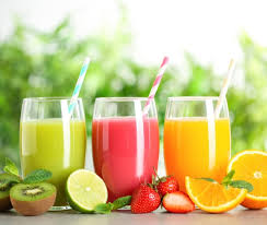 Utilizziamo frutta fresca e matura al punto giusto, ricca per natura di ricca infatti di vitamina c da fare invidia agli agrumi, la fragola e il succo di fragola aiutano a combattere raffreddori e a mantenere più giovane il corpo per. Spremute Di Frutta Succhi Di Frutta O Frutta Intera