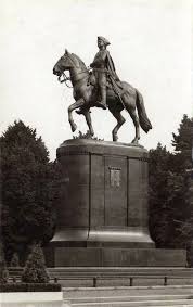 Attēlu rezultāti vaicājumam “Monument to Peter the Great”