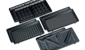 As others have mentioned, there is no warming plate, so you have to be ready to drink your coffee right away. Buy The 2 Serving Multi Plate Waffle Maker Black And Decker Wg1041wc Black Decker