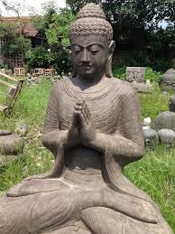 Pin Von Christian Hierl Auf Buddha Skulpturen Happy Buddha Garten Stein Gartendeko Budha Steinskulpturen Steinskulptur Statue Buddha Garten