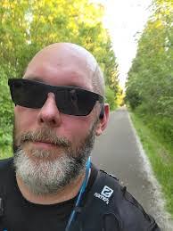 Allie Larman's Instagram, Twitter & Facebook