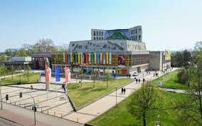 Uckermärkische bühnen schwedt, stadt schwedt/oder, brandenburg, germany. Wir Uber Uns My O Nas About Us