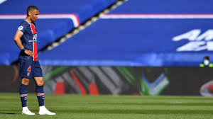 «il n'y a pas de temps à perdre, n'oublions pas que c'est samedi!» cependant que ma tante, conférant avec françoise et. Ligue Des Champions Bayern Munich Psg Paris Thilo Kehrer Et Les Ailes De L Enfer Eurosport