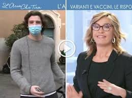 Myrta merlino è nata a napoli il 3 maggio 1969. Fuoriprogramma In Diretta Tv Myrta Merlino Sorprende Il Figlio Dietro All Inviata Non Ci Credo Panico Corriere Tv