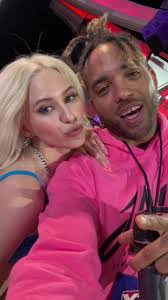 Kiara Collier's Instagram, Twitter & Facebook