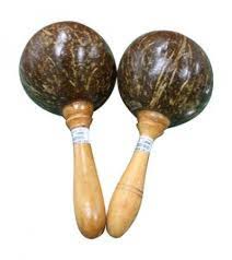 Cara memainkan marakas adalah dengan cara digoyang goyangkan sesuai dengan irama yang dimainkan. 10 Alat Musik Maluku Beserta Gambar Penjelasan Lengkap