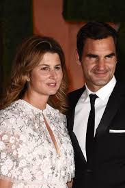 The swiss maestro took to twitter to announce his withdrawal from the year's second grand slam. Roger Federer Und Mirka Federer Vavrinec Wurden Von Ludwig Kung Verkuppelt