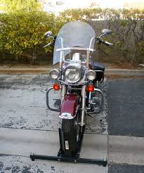 Ultra tow motorcycle wheel chock. Buy Maxxhaul 70271 Adjustable Motorcycle Wheel Chock Stand Heavy Duty 1800lb Weight Capacity Online In Vietnam B008ce0r7w