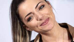 We did not find results for: Gzsz Star Anne Menden Kein Leder Kein Pelz Kein Fleisch Fur Emilys Wandlung Ist Sie Mitverantwortlich Bunte De