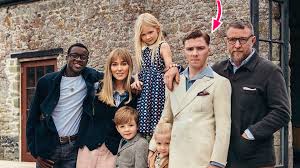 Madonna kinder kostüm im preisvergleich auf bekokostume. Kaum Erkannt So Hat Sich Madonnas Sohn Rocco Verandert Promiflash De