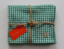 Yesil Beyaz Potikareli Runner Servis Ortusu Yesil Kanavice Kumas