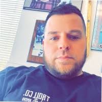 20+ "Dan Deyo" profiles