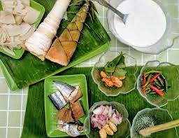Add sugar at this time to get a beautiful colour of chili paste as sugar will caramelize and enhance the chili red colour :) 4) masukkan air asam. Masak Lemak Rebung Ikan Masin Memang Umph Anda Pasti Menjilat Jari Resipi Mstar
