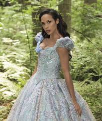 Photo Once Upon A Time Dania Ramirez Is Cinderella In Season 7 Tvline Dania Ramirez Once Upon A Time Dania