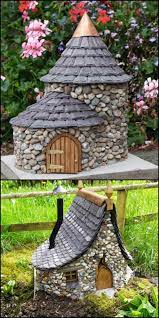Did You Like The Fairy Garden Collection We Ve Shown You In The Past Then You Re Going To Like This Idea Fairy Garden Diy Miniature Fairy Gardens Fairy Houses