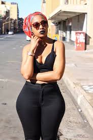 The hips seem to speak a language that only the eyes can understand, just in case you wanted to see whether the hips were real. Mpho Khati Curves Shefalitayal
