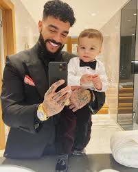 Hello.ru продолжает знакомить читателей со стилем самых модных детей знаменитостей. Ya Zhivu Dlya Svoih Detej Timati Otvetil Osudivshim Ego Vtorosortnym Pevichkam