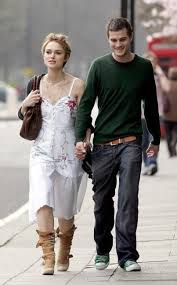 Keira Knightley Lifestyle Wiki Net Worth Income Salary House Cars Favorites Affairs Awards Family Facts Biogr Keira Knightley Fashion Jamie Dornan