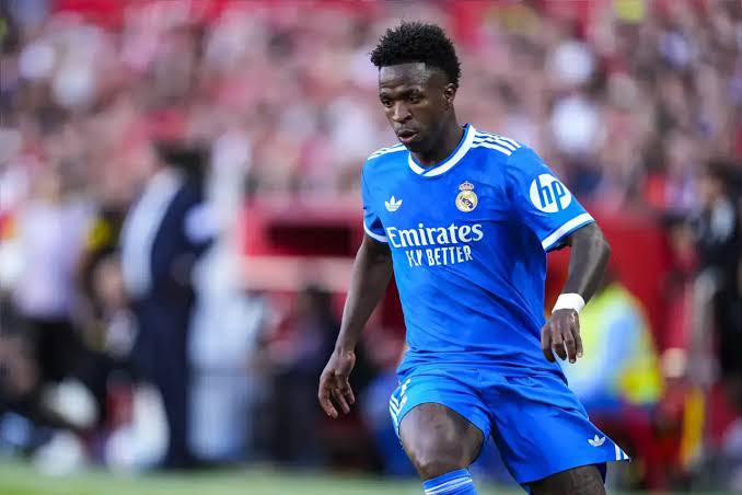 Vinicius Junior: Arsenal mega move for Real Madrid superstar cast into doubt as expert warns of SIX major issues