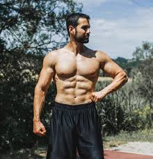 Il suffit d'avoir un peu d'imagination. Mauvaise Morphologie Pour Les Pectoraux Rudy Coia