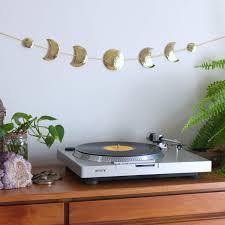 Suitable for all kinds of rooms, such as bohemian, modern, urban and rustic farmhouse. Bohemian Moon Decor Banner For Bedroom Hammered Brass Boho Wall Decor New Mungo Moon Phase Wall Hanging Garland Living Room Apartment Retro Wall Art Dorm Wall Pediments Home Decor Accents Fcteutonia05 De