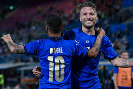 Voetbalelftal italië, in de traditionele kleuren. Italie Maakt Indruk In Aanloop Naar Ek Niemand Wil Ons Treffen Voetbal International