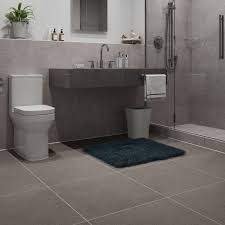 Amazing small bathrooms in small appartment ideas home to z. Wet Room Designs For Small Spaces