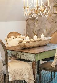 Simple centerpiece ideas for the dining table that you can make in minutes using a vintage toolbox, old crates and other containters. 50 Best Rustic Wooden Box Centerpiece Ideas And Designs For 2021