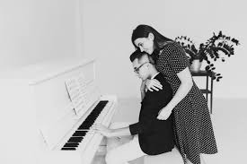 We did not find results for: Free Photo Smiling Young Woman Embracing Her Boyfriend Playing Piano At Home