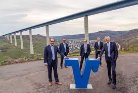 117 banken & sparkassen mit 118 bewertungen in simmern/hunsrück. Volksbank Hunsruck Nahe Eg Simmern Und Vereinigte Volksbank Raiffeisenbank Eg Wittlich Wollen Sich Zusammenschliessen Eifelschau De